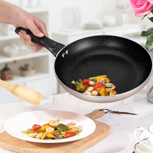 美的麦饭石不粘锅平底锅